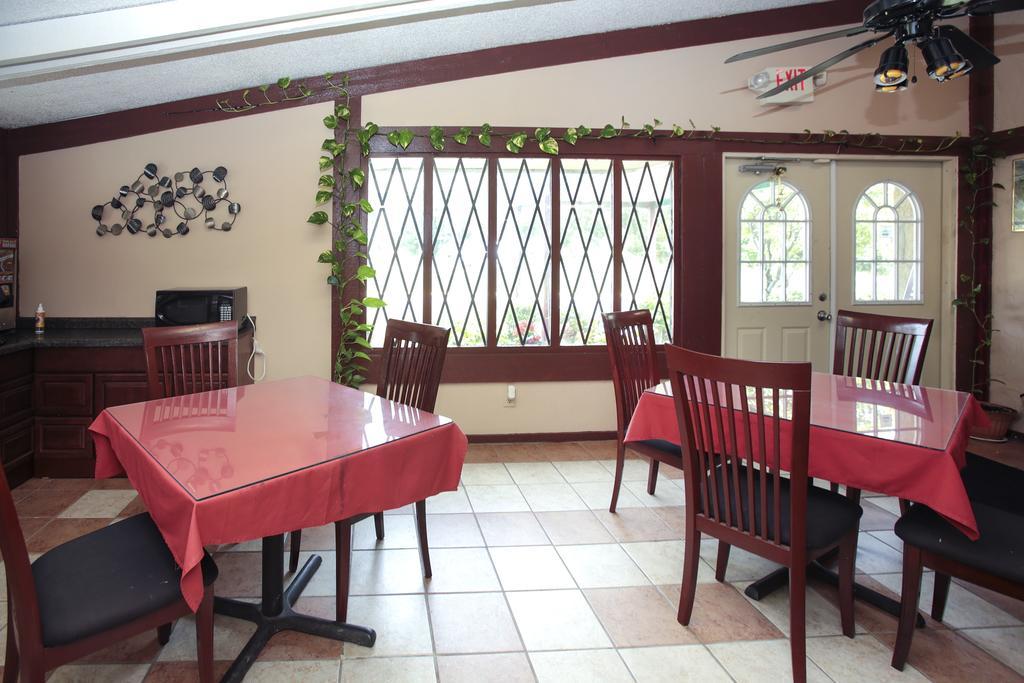 Knights Inn - Battle Creek Ngoại thất bức ảnh