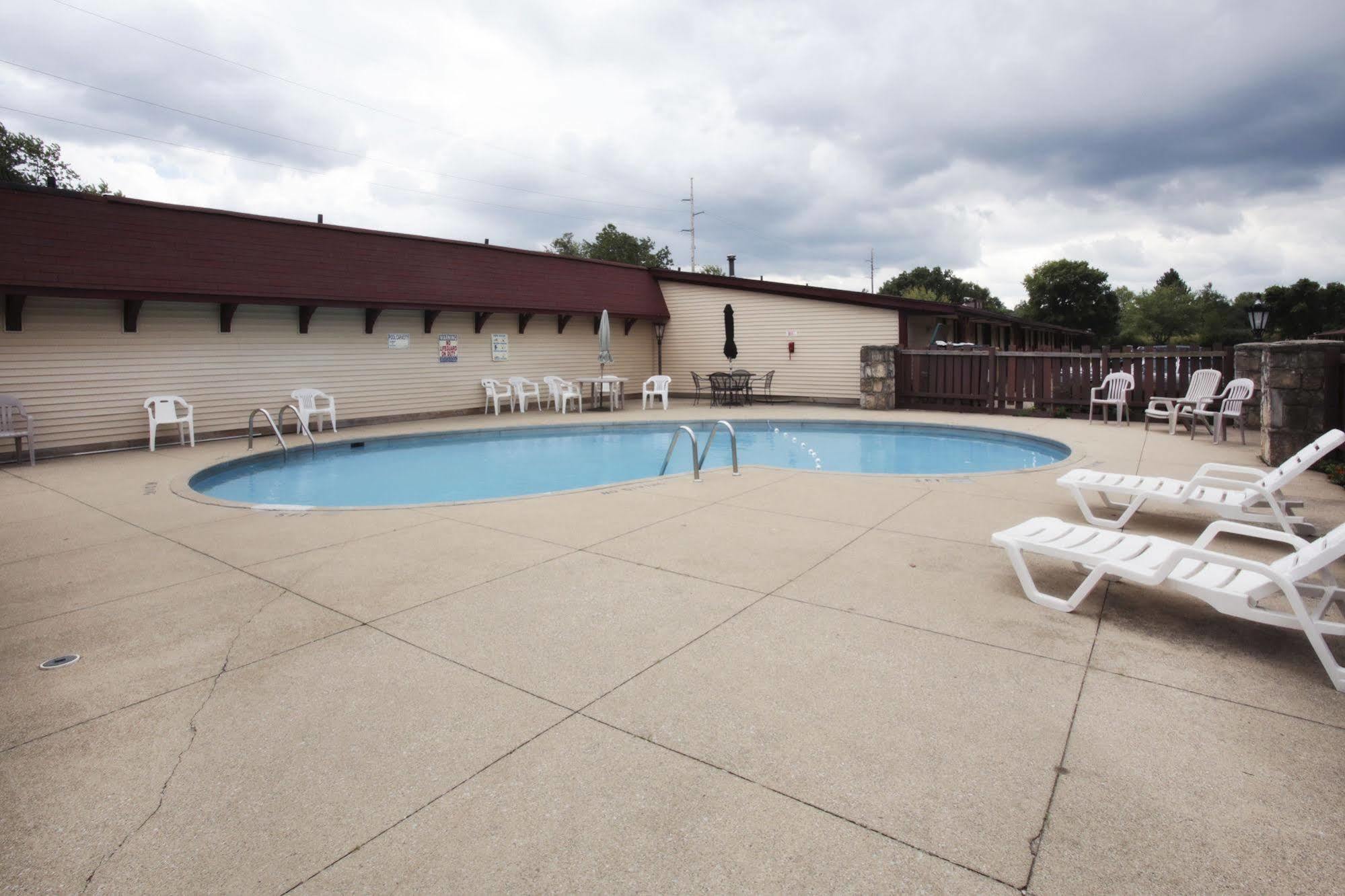 Knights Inn - Battle Creek Ngoại thất bức ảnh
